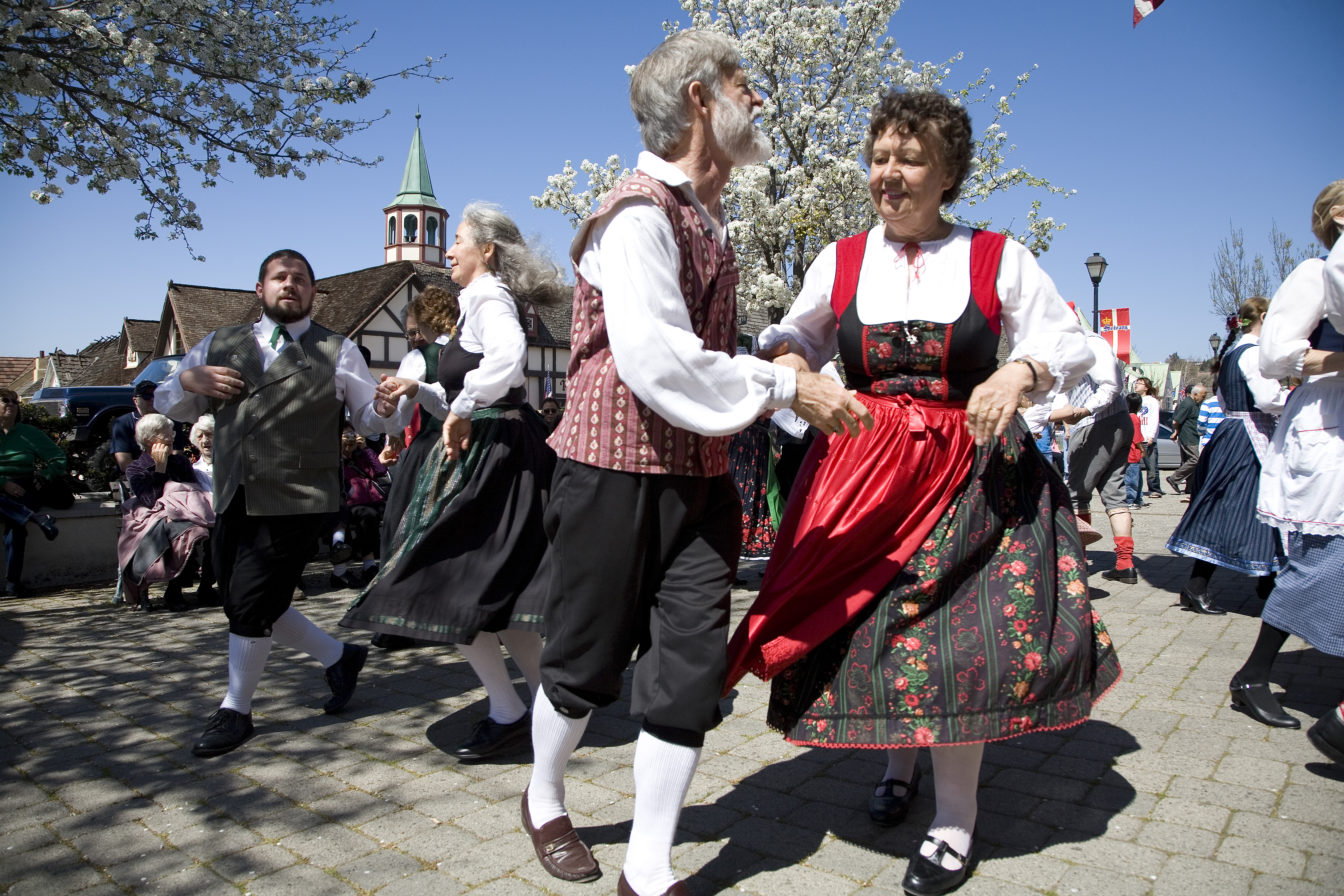 Solvang Danish Dancers